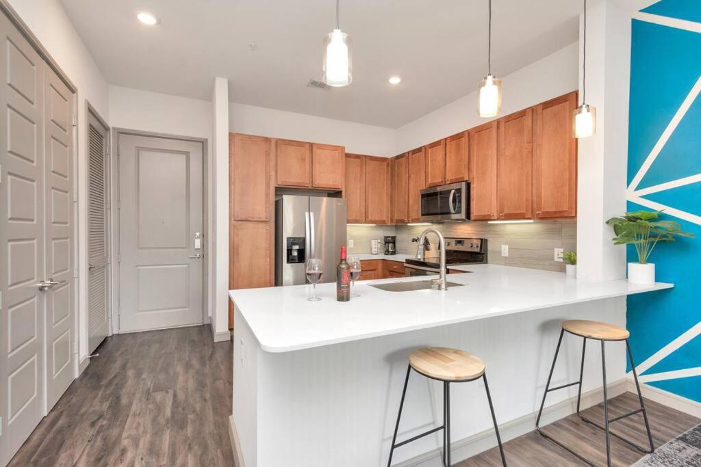U4 Penthouse Downtown